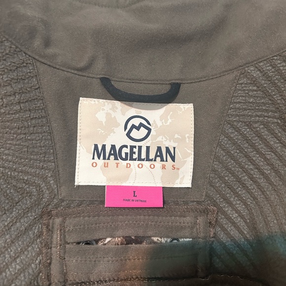 Magellan Outdoor / Woman Jacket & Coat . Size L. - Picture 7 of 8
